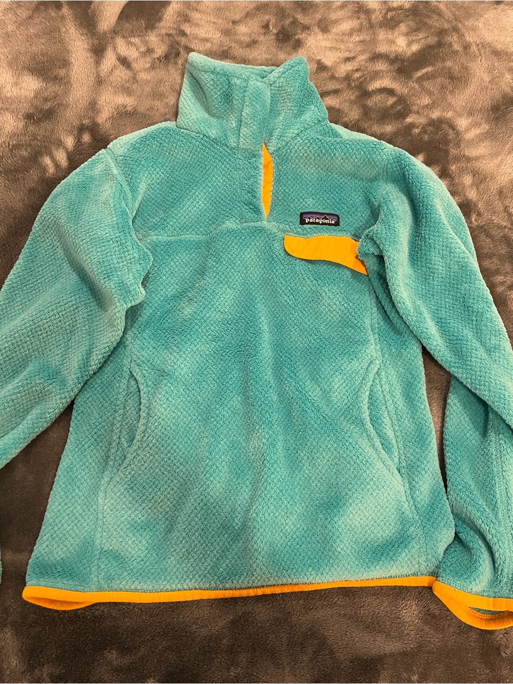 Patagonia Women’s Teal Fleece Pullover Jacket with Yellow Accents
